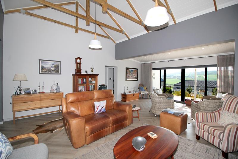 3 Bedroom Property for Sale in Reebok Western Cape